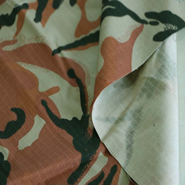 Pink ripstop camouflage fabric for Oman military detail pictures