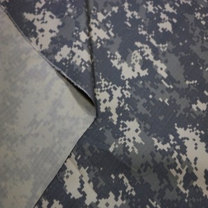 CVC Ripstop Fabrics Army Digital Camo Printed Fabric For Military Uniforms