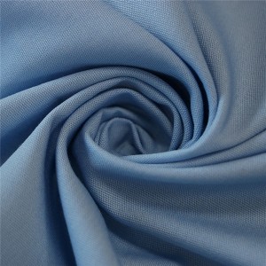 Módna polyesterová bavlnená popelínová látka na košeľu v rôznych farbách skladom