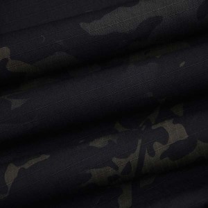 Czarny materiał Multicam