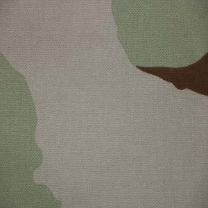 3-barvna puščavska kamuflažna tkanina
