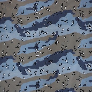 Acha anụnụ anụnụ camo maka uwe ndị agha