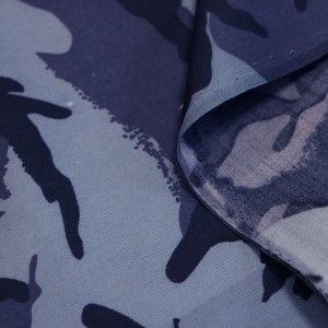 Telae Polyestericae/Gossypinae Sericae, Tela Camouflage Classis Militaris pro Exercitu