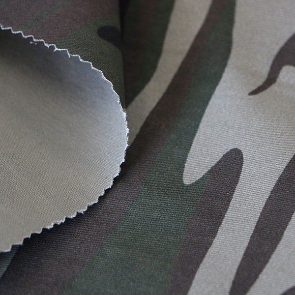 Ka lole camouflage palaki no na kii kiko kiko