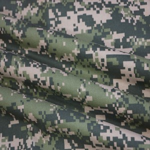 Sotilaallinen kangas Uzbekistanin rajalle