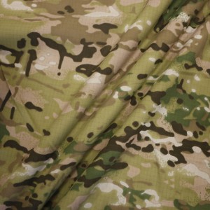 Materiale uniforme dell'esercito